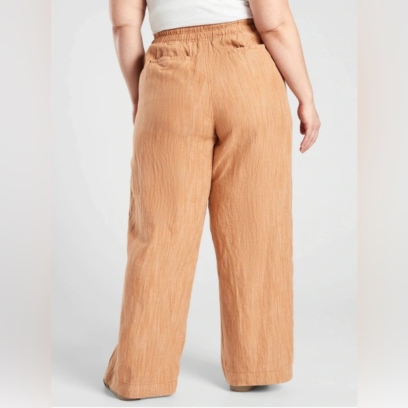 NWT Athleta Cabo Linen Textured Wide Leg Pant, Rain Dance Light Brown SIZE 24 - Picture 2 of 13